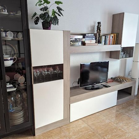Apartament Vivienda Compartida Con Ambiente Familiar Sesena Zewnętrze zdjęcie