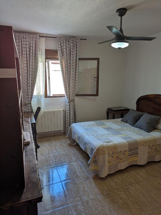 Apartament Vivienda Compartida Con Ambiente Familiar Sesena Zewnętrze zdjęcie