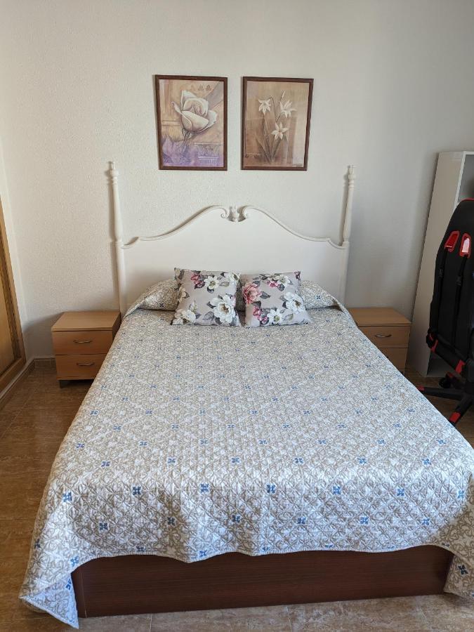 Apartament Vivienda Compartida Con Ambiente Familiar Sesena Zewnętrze zdjęcie